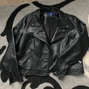 Cropped jacket
